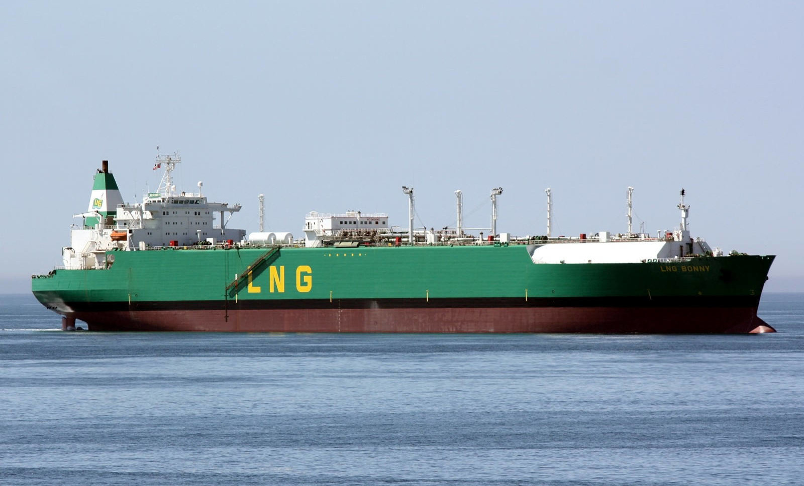 LNG tanker